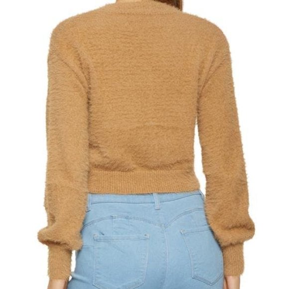 Eyelash Knit Cropped Cami and Cardigan Set - Picture 6 of 6